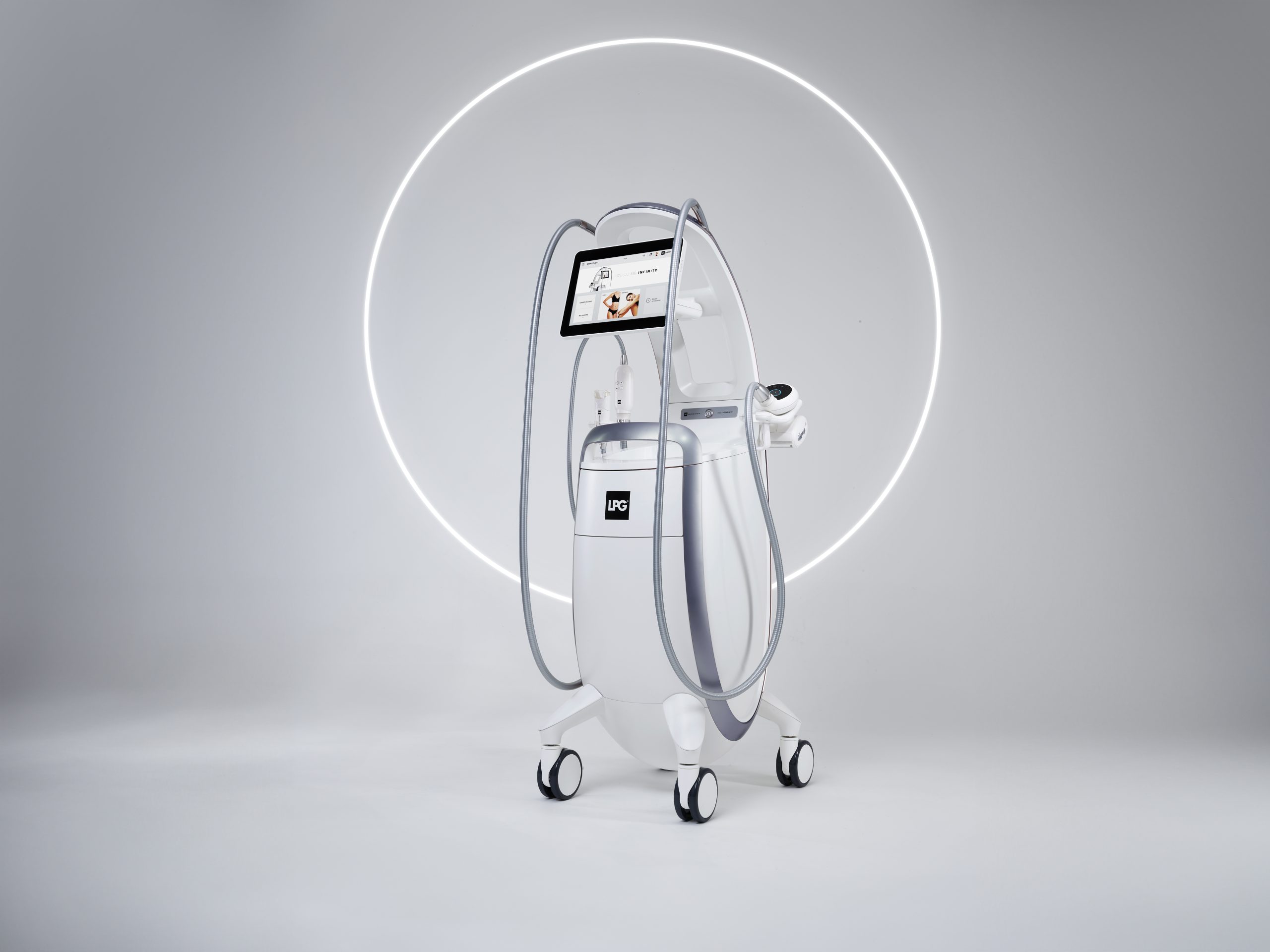 1805–CELLU-M6-INFINITY-20240920_LPG51107-HD-RVB-_MEDICAL